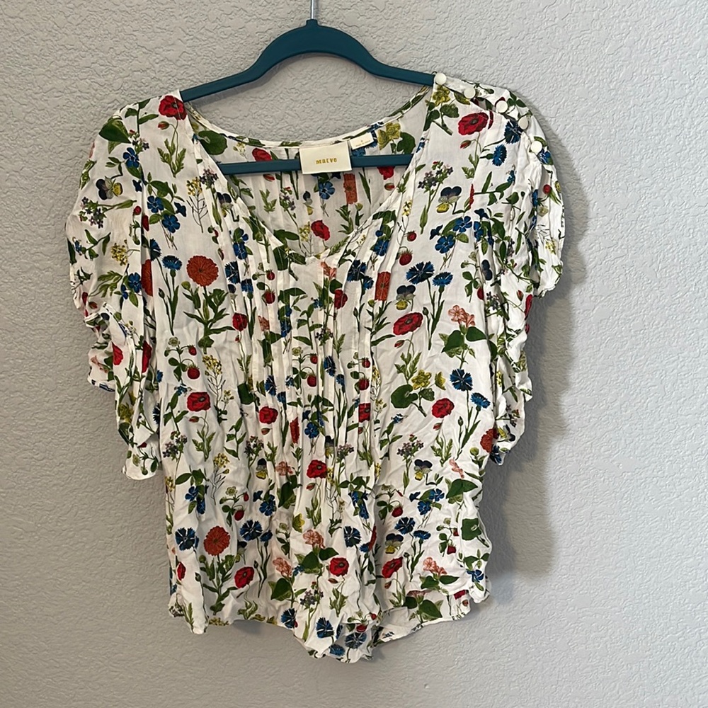Flowy Maeve top
